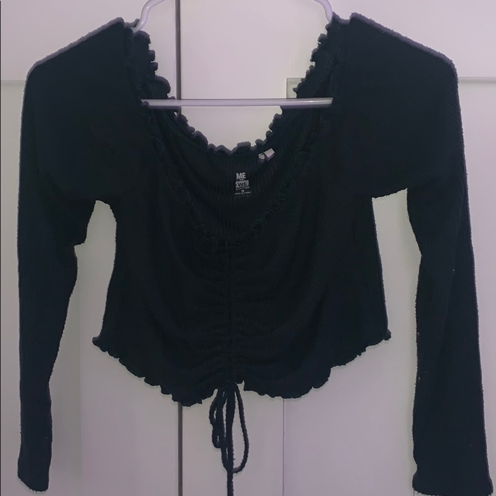 Dark green off the shoulder lettuce cut top